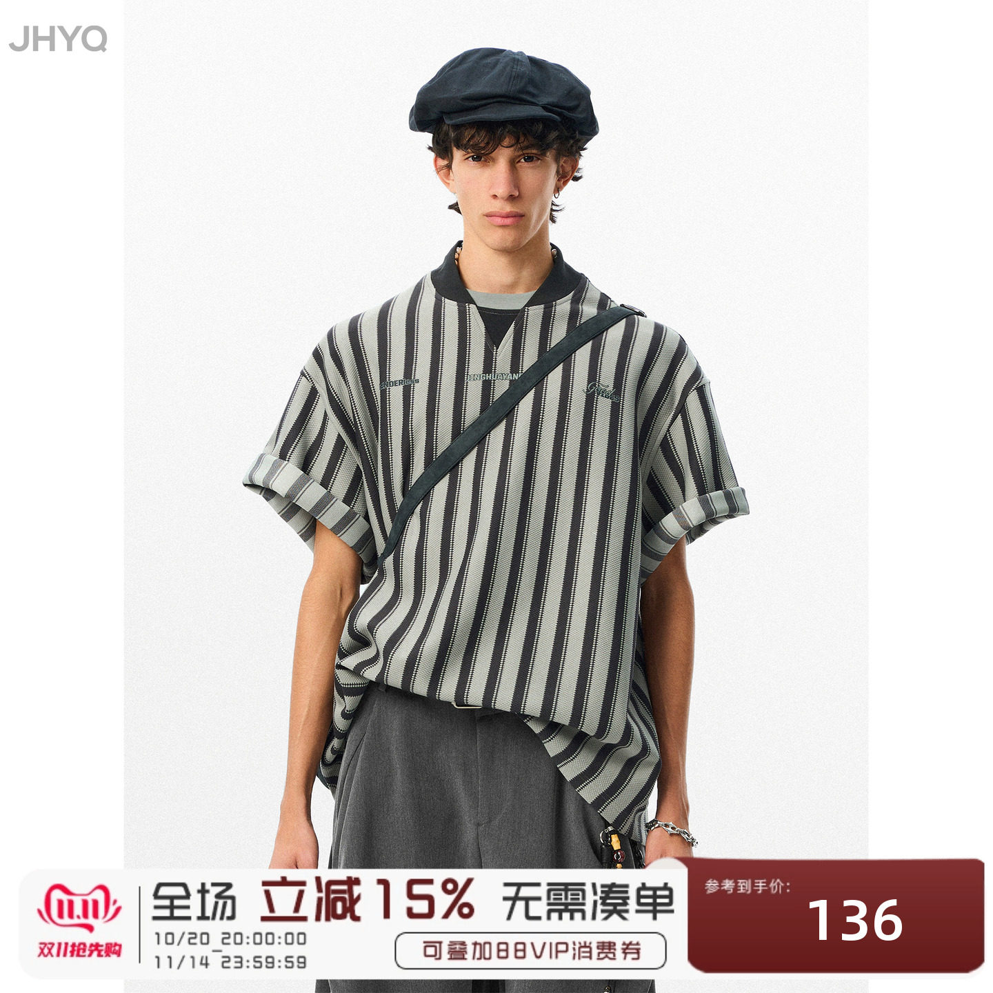 JHYQ复古双拼V领条纹短袖T恤男宽松潮流休闲五分刺绣字母印花体恤