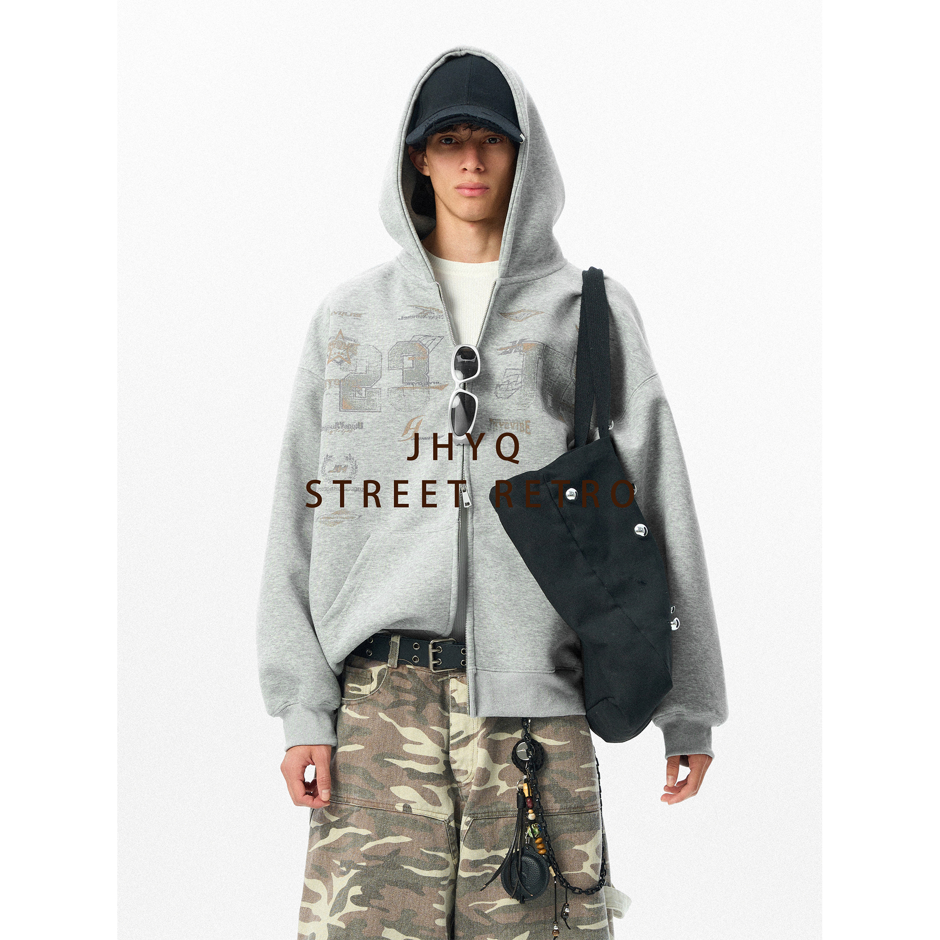 JHYQ美式复古字母印花连帽卫衣