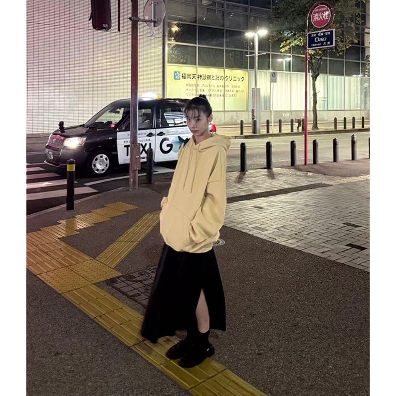 甜美黄色加绒加厚保暖连帽卫衣女秋冬少女简约纯色宽松慵懒风上衣