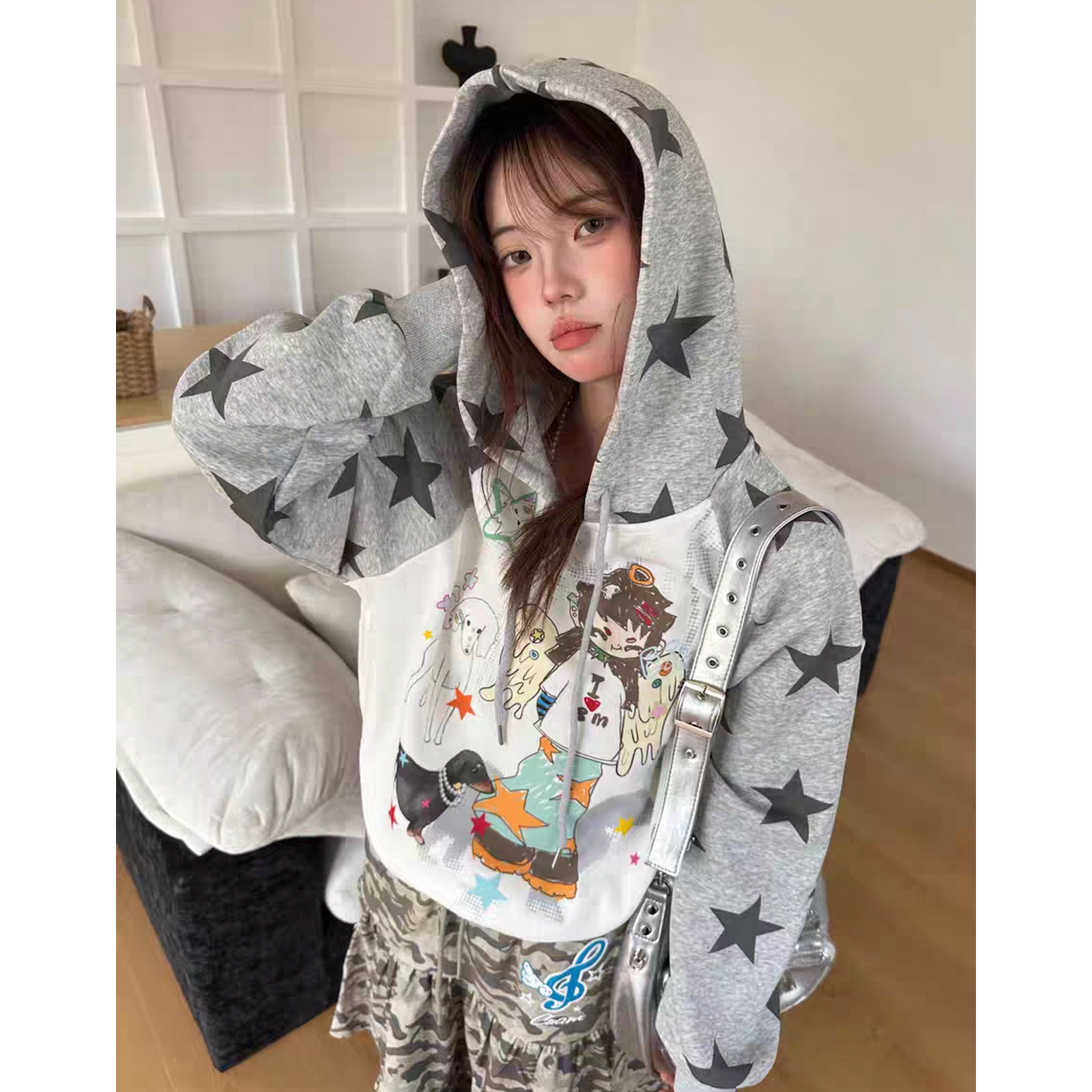 Y2K亚文化撞色星星卡通连帽卫衣