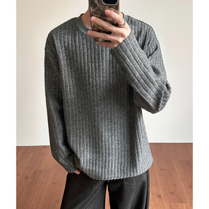 T005 2026春季肌理垂感条纹圆领长袖T恤男潮宽松套头打底衫 P30，男装T恤，电商A115