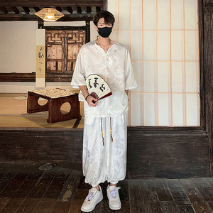 TK600 新中式风冰丝垂感V领短袖T恤套装男宽松灯笼裤两件套图片