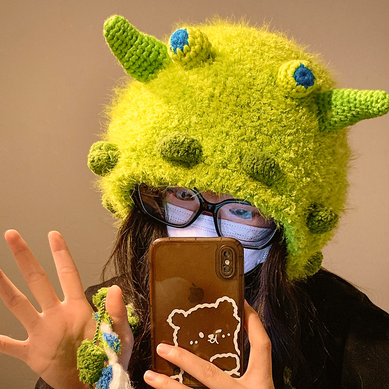 绿色小怪兽手工针织帽子女秋冬季可爱毛绒搞怪保暖毛线护耳雷锋帽