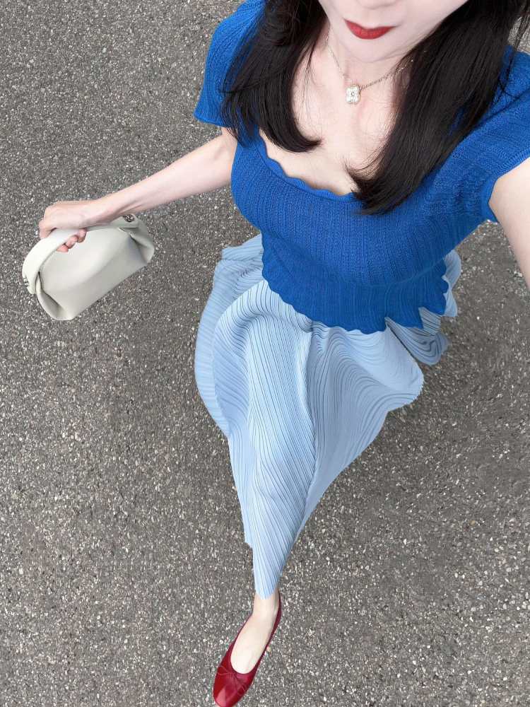 春CHUNSHE设褶皱不规则半身裙女