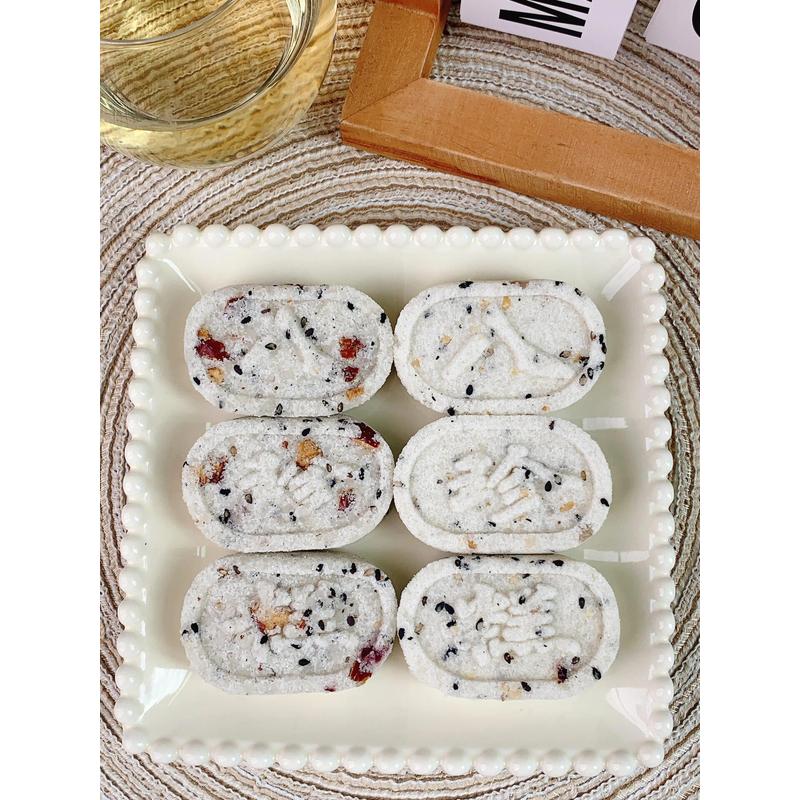 红豆薏米芡实糕红豆薏米茯苓八珍糕芝麻糕薏米糕夹心米糕客家芡实