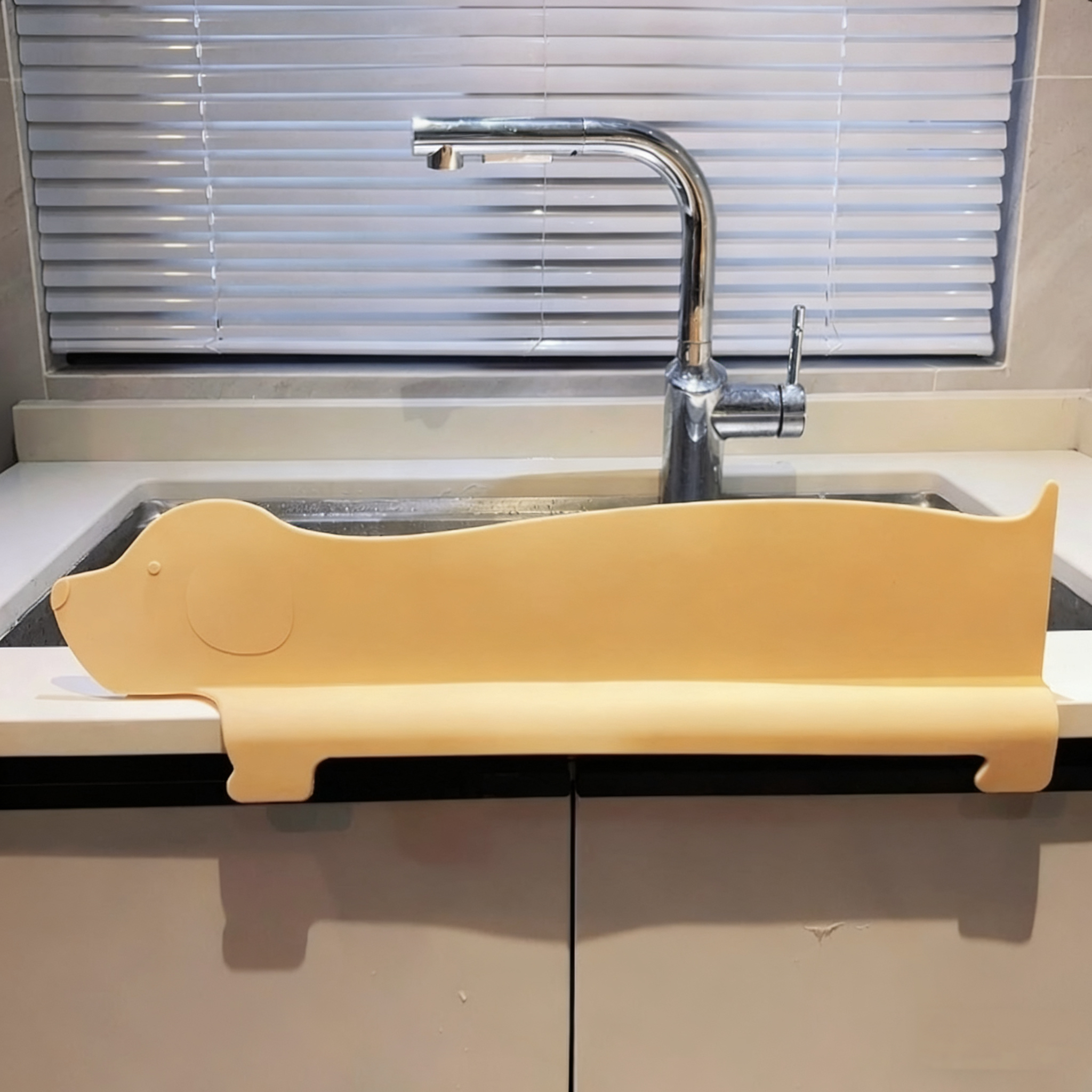 小狗水槽挡水板厨房防溅水硅胶挡水条家用洗手池吸盘挡板水池隔板