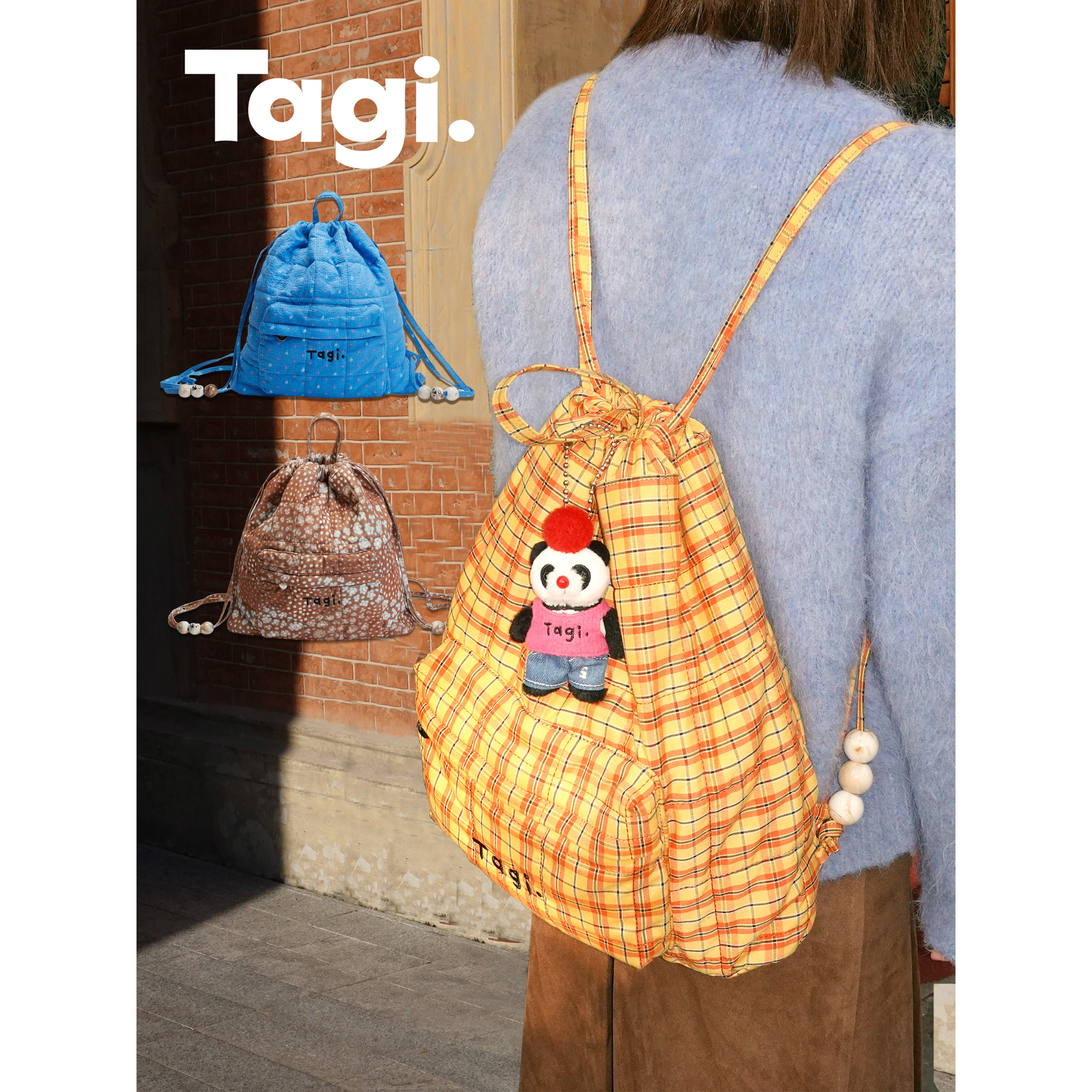 Tagi.亚克力串珠大容量双肩包