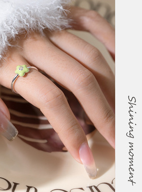 新款日韩新款单钻滴胶花朵戒指ins风小清新气质女百搭滴釉手饰品