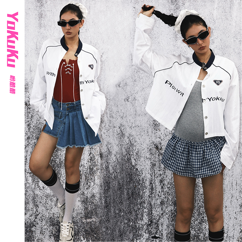 哟酷酷条纹宽松百搭上衣女