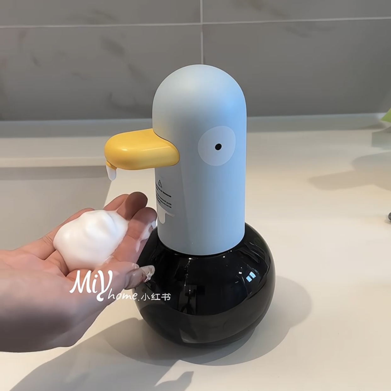 可爱鸭自动洗手液机智能感应家用卫生间洗手台自动洗手起泡机卡通