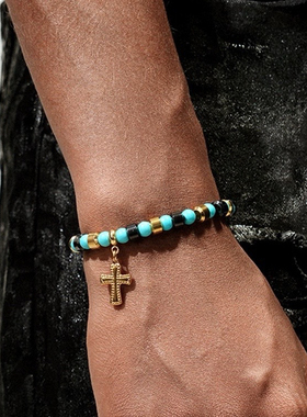 LUCKJAY 绿松石十字坠手链轻奢小众森系男女同款彩色串珠嘻哈手饰