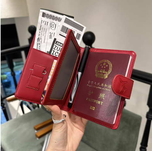 奶昔白护照夹ins简约多功能机票证件零钱收纳包防盗刷保护套钱包