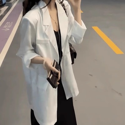 薄款白色西装外套女缎面醋酸西服