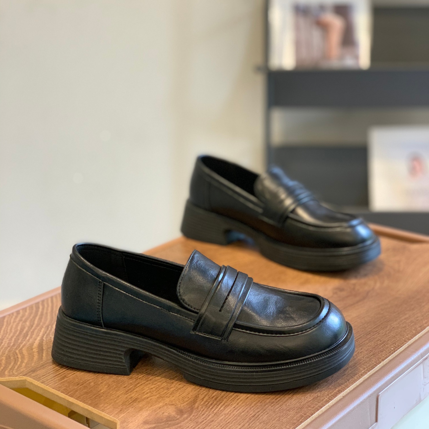 松糕厚底一脚蹬英伦风休闲乐福鞋