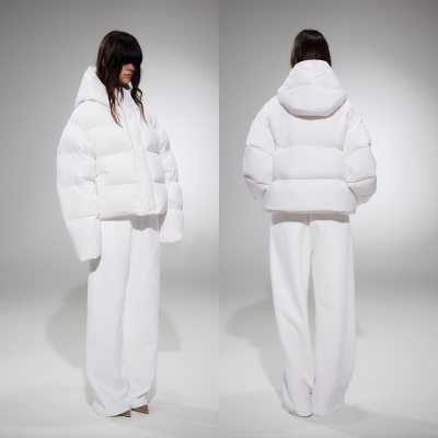 Aeaea连帽泡泡大廓形羽绒服