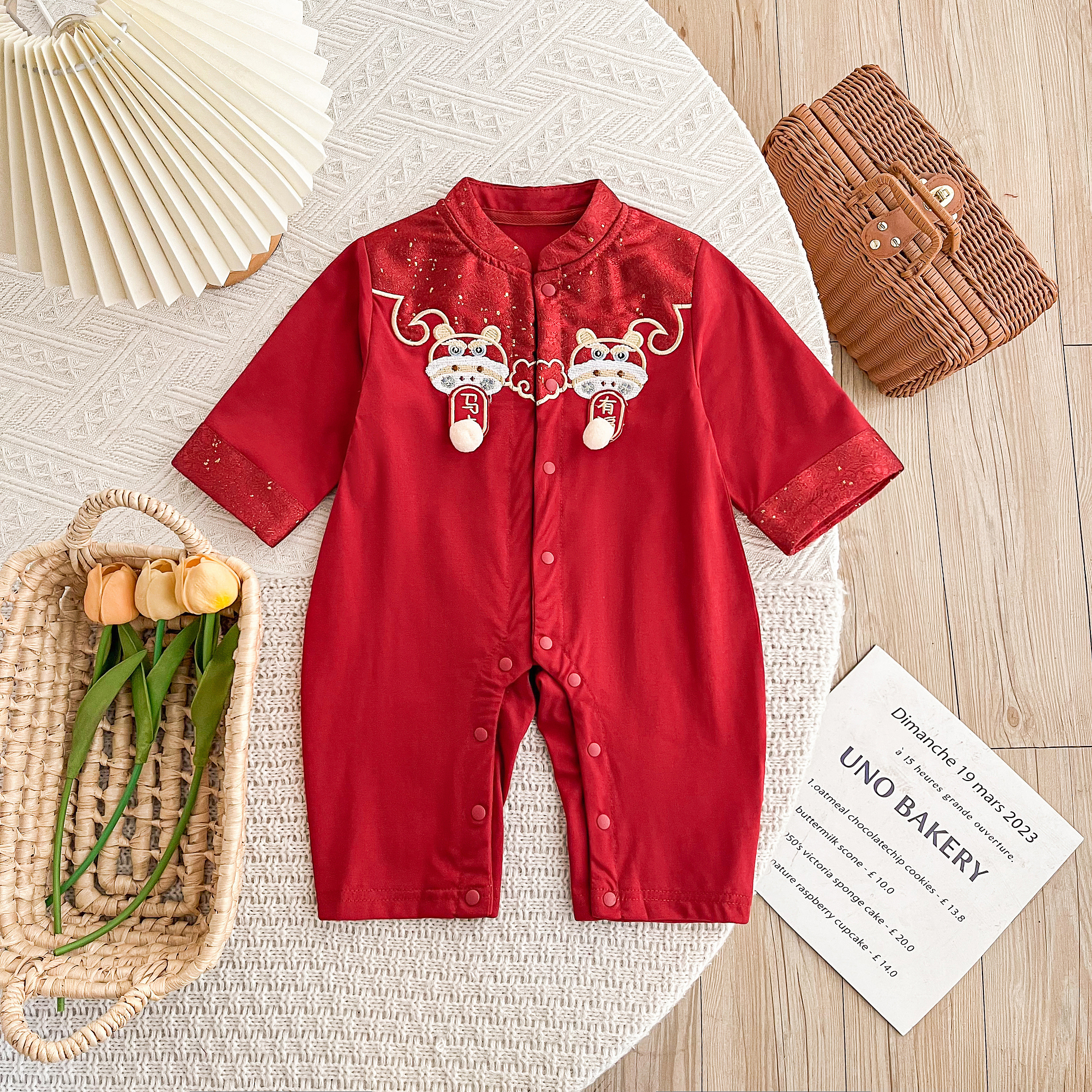 中国风红色衣服男女宝宝连体衣长袖喜庆周岁礼服满月百岁哈衣爬服