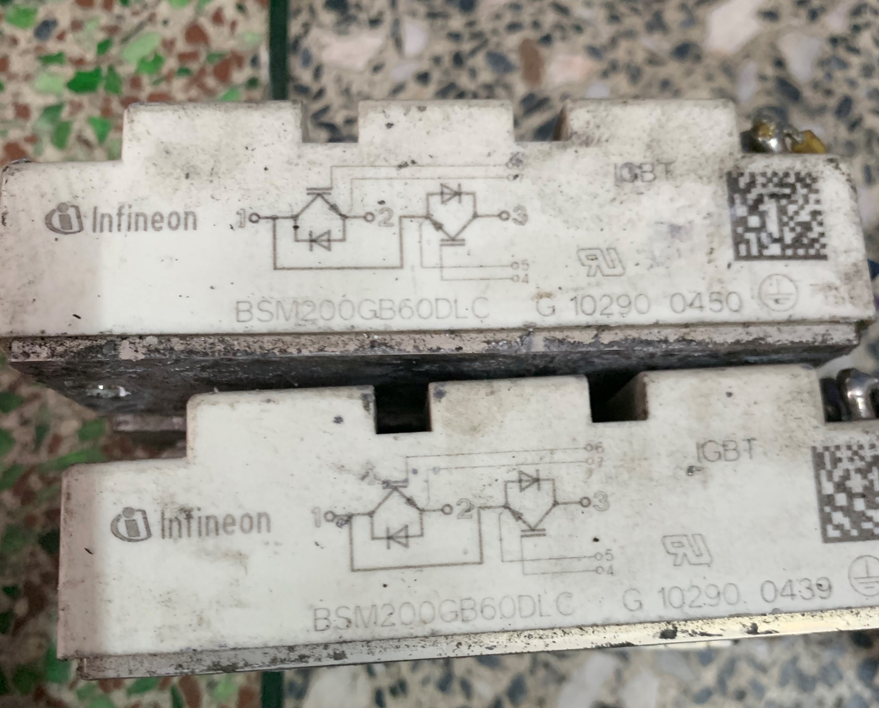 模块IGBT模块BSM200GB60DLC BSM100GB120DN2K GD50HFL120C1S议价