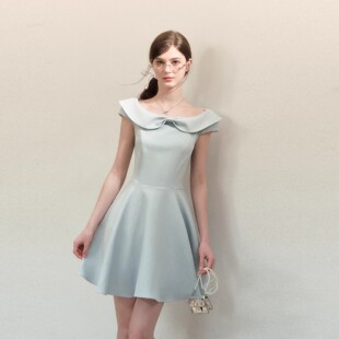 QDQD 气质一字肩黑色连衣裙夏季新款收腰显瘦法式高级感蓬蓬短裙