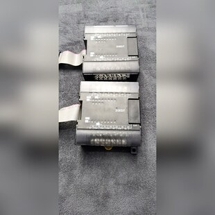 CP1W 议价 20EDT件两台外观成色漂亮实物图