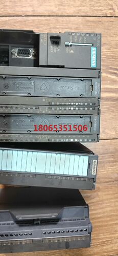 CPU313主机上电完好外表