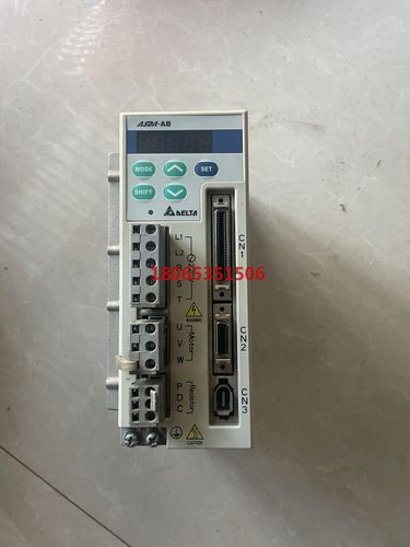 驱动ASD-A0421-AB/220v 400w 一上电