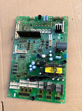 安川电源板YPHT31653-1BETC710210成色 议价