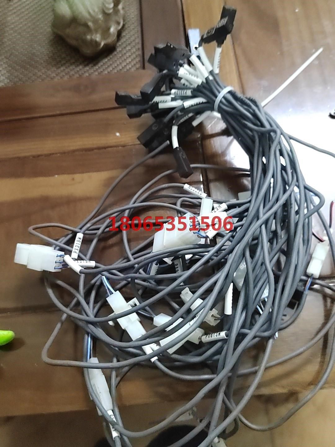 欧姆龙接近开关E2S.成色漂亮29个30