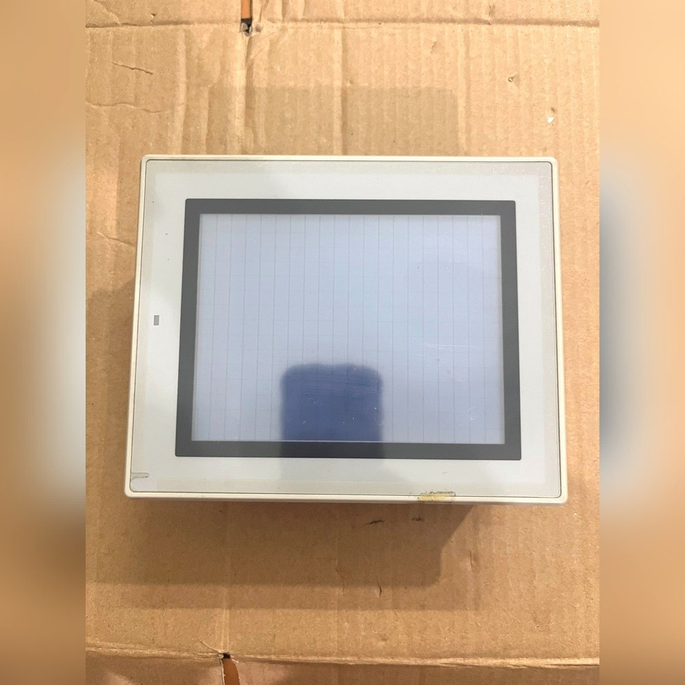 基恩士触摸屏VT3-Q5MW 原装 议价