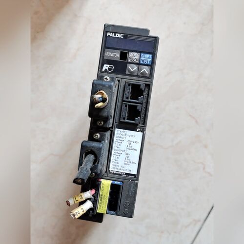 富士伺服驱动器RYC401D3-VVT2 实物拍摄 议价