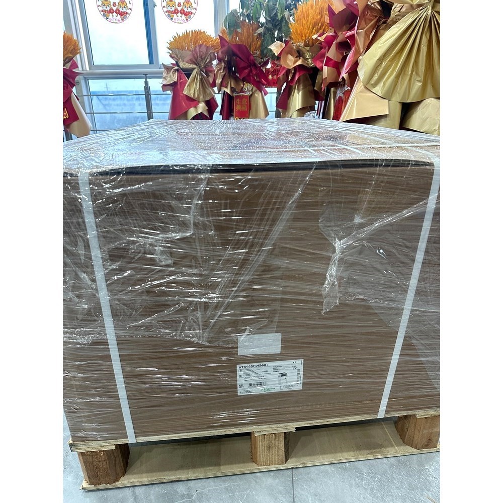施耐德 ATV930C25N4C 原装现货. 议价
