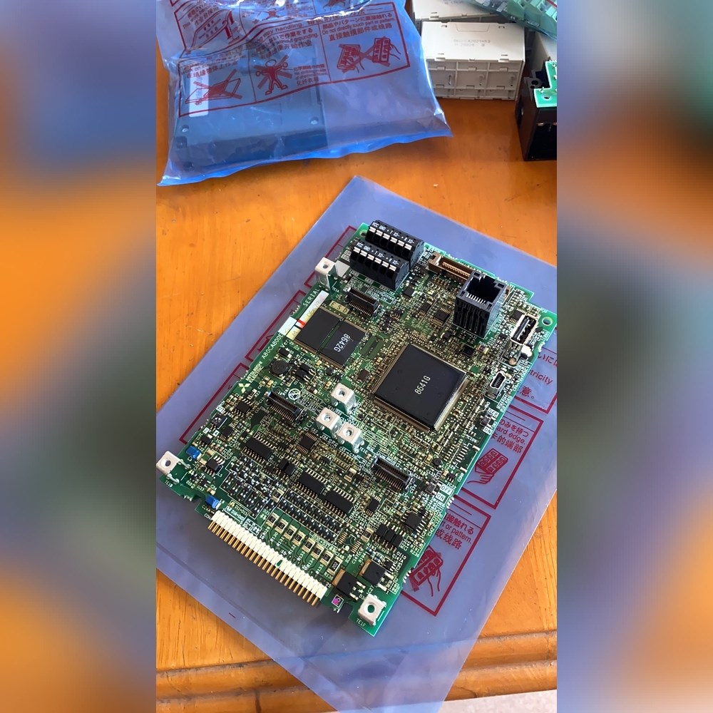 A80CA800E 26FD 原装三菱变频器F840 C