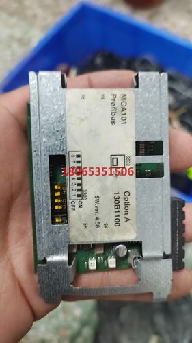 丹佛斯通讯卡MCA101  130B1100 件功