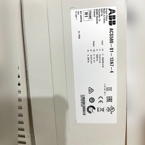 原装ABB变频器ACS580-01-12A7-4 议价
