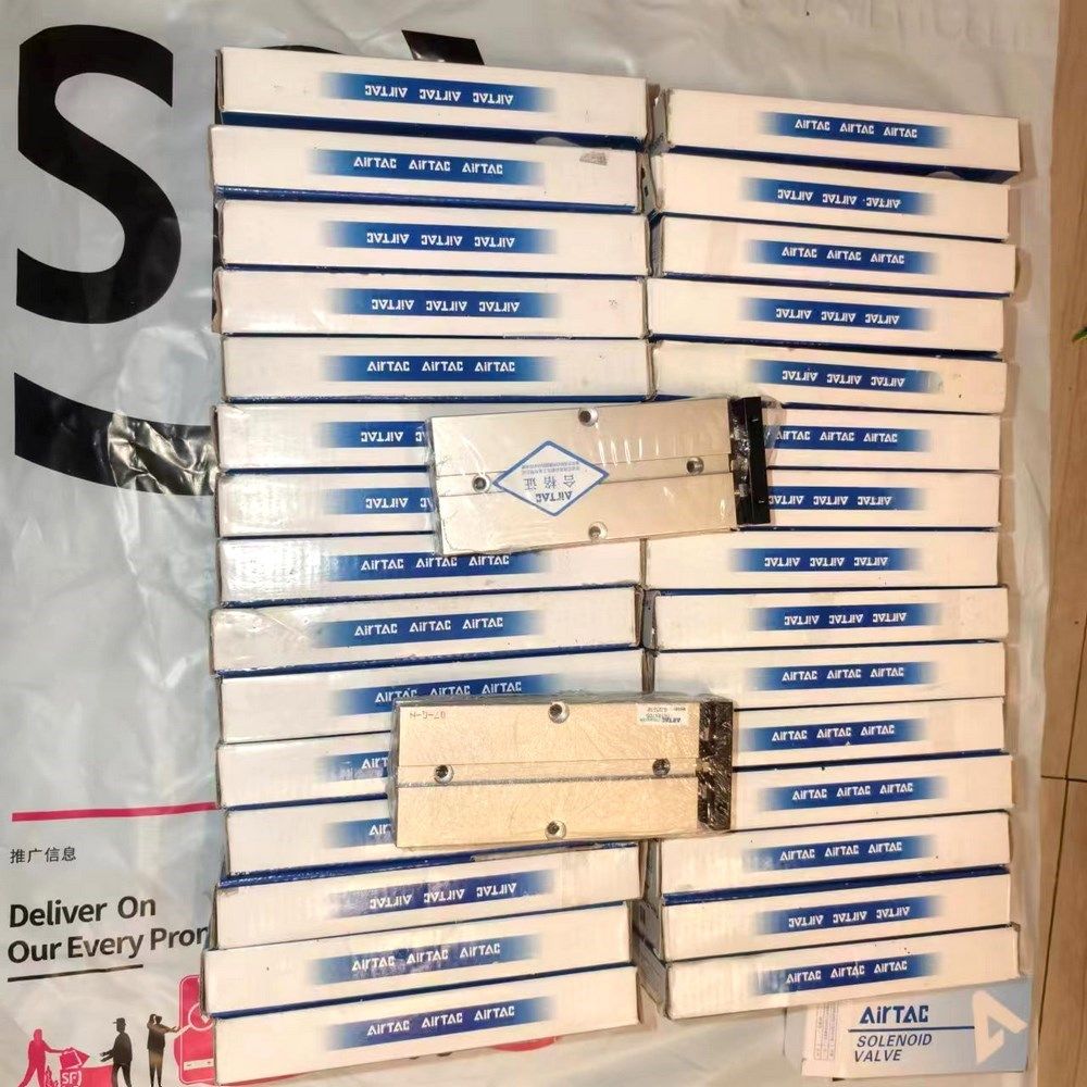 亚德客 TN16X70S 双轴气缸 工程剩余32个 有两 议价