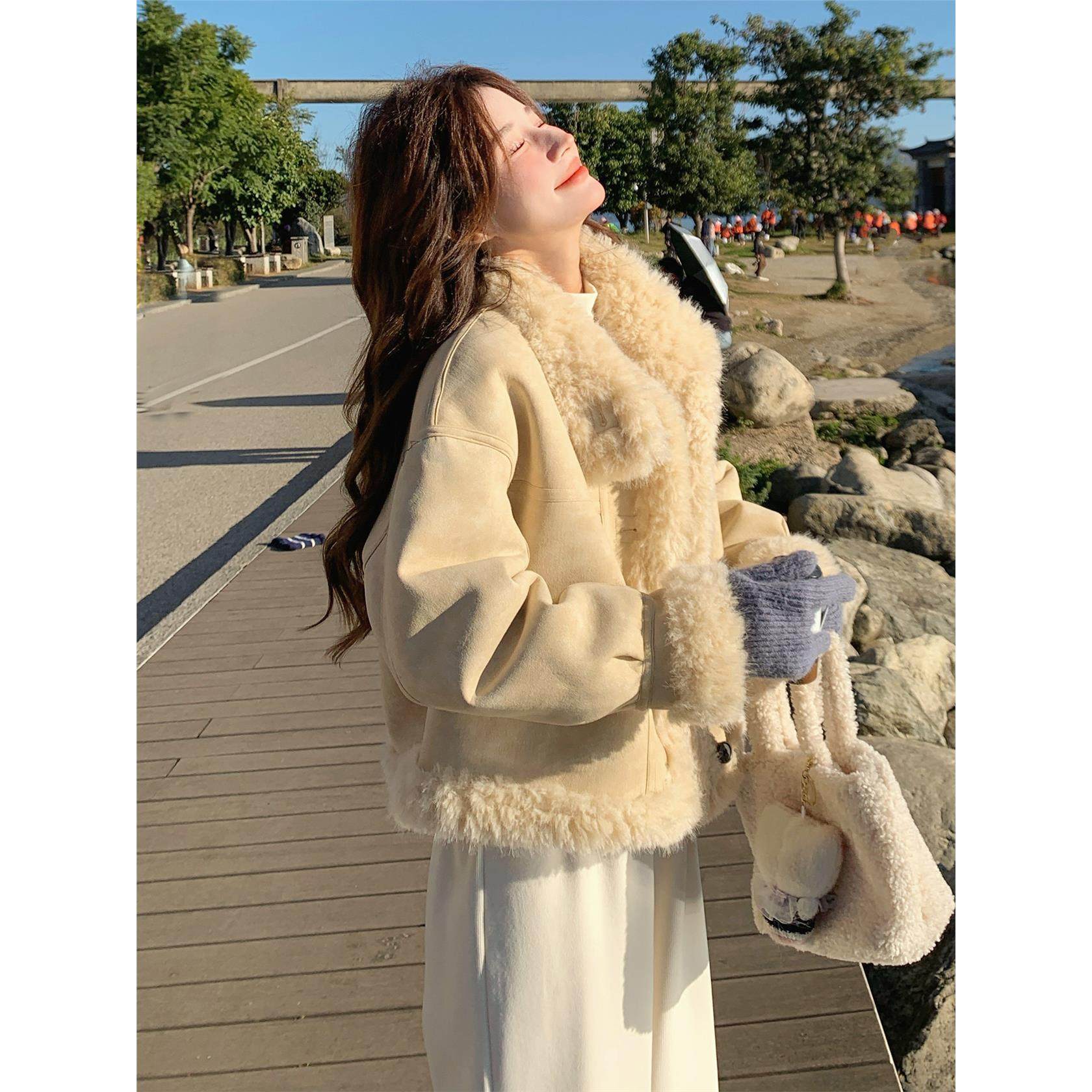 奶黄色羊羔毛厚外套女秋冬2025新款独特超好看小个子加绒皮毛一体,个性定制/设计服务/DIY,棉服工装,淘宝优惠券,粉丝福利购,淘宝优惠卷