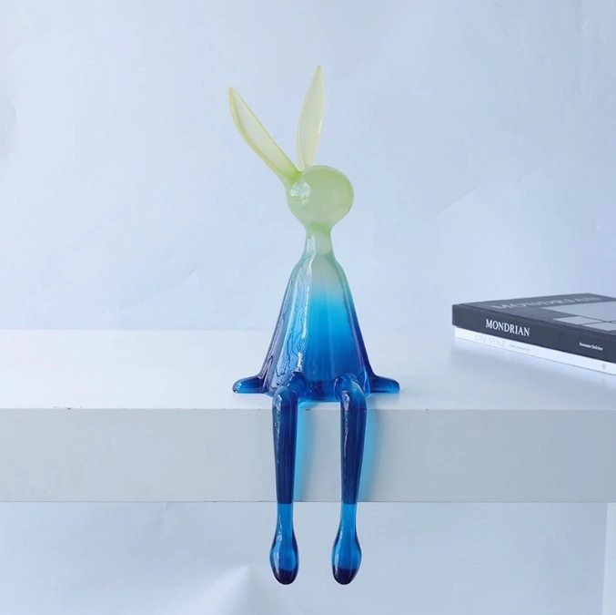 北欧轻奢透明坐姿吊脚兔子摆件书柜客厅电视柜玄关样板间创意装饰,家居饰品,装饰摆件,淘宝优惠券,粉丝福利购,淘宝优惠卷