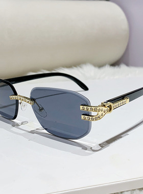 2025新款CAR卡家跨境奢华镶钻无框时尚太阳镜拍照旅游马蹄扣墨镜