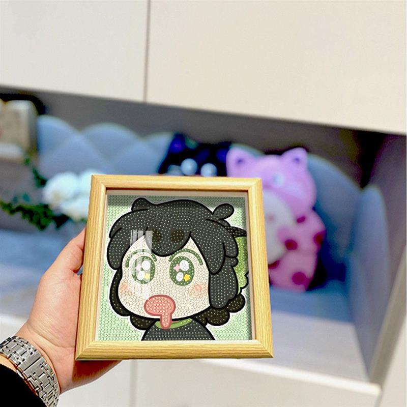 罗小黑满钻带灯带框钻石画