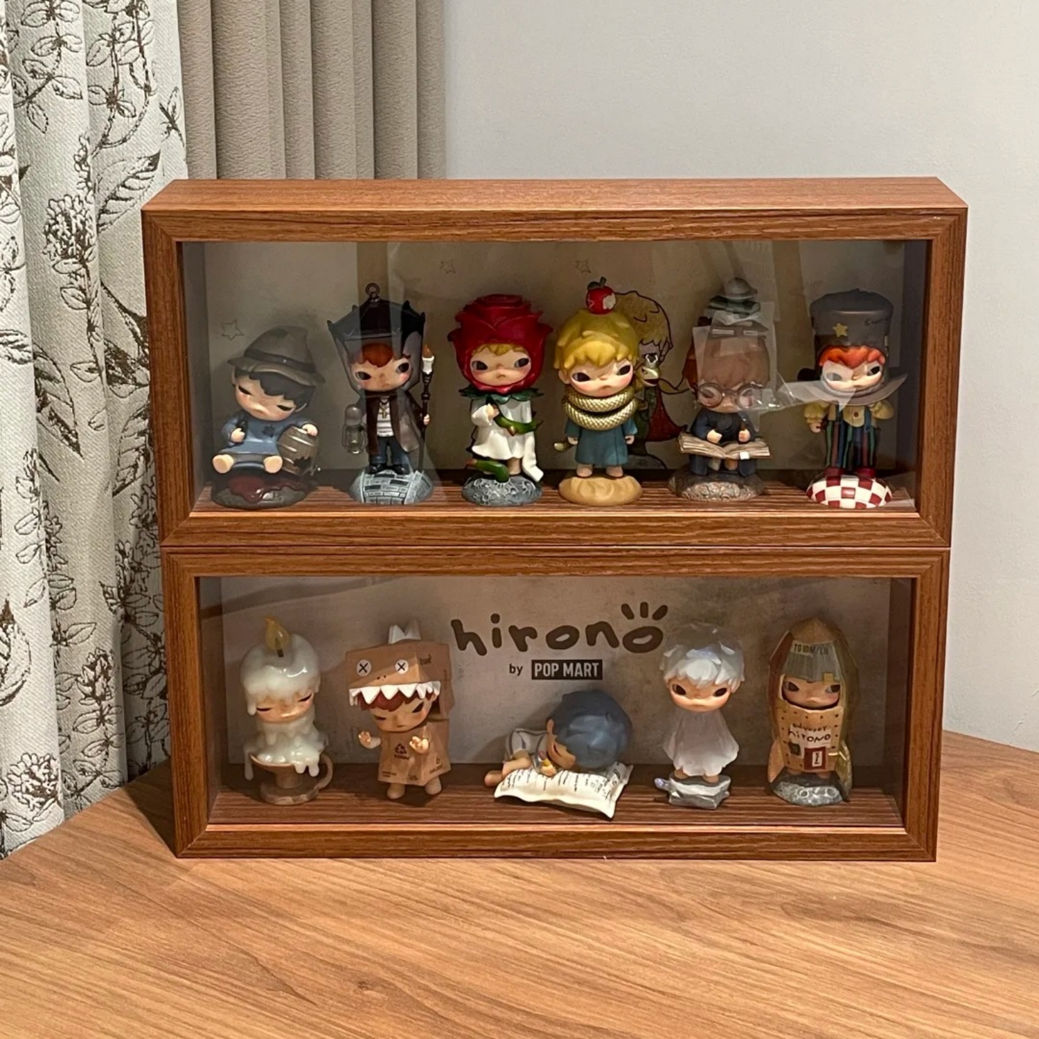 泡泡玛特小野1-7代展示盒立体相框展示场景装饰盲盒收纳盒展示盒
