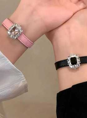 彩色宝石皮革手链小众设计高级感女甜酷辣妹ins网红腕带百搭气质