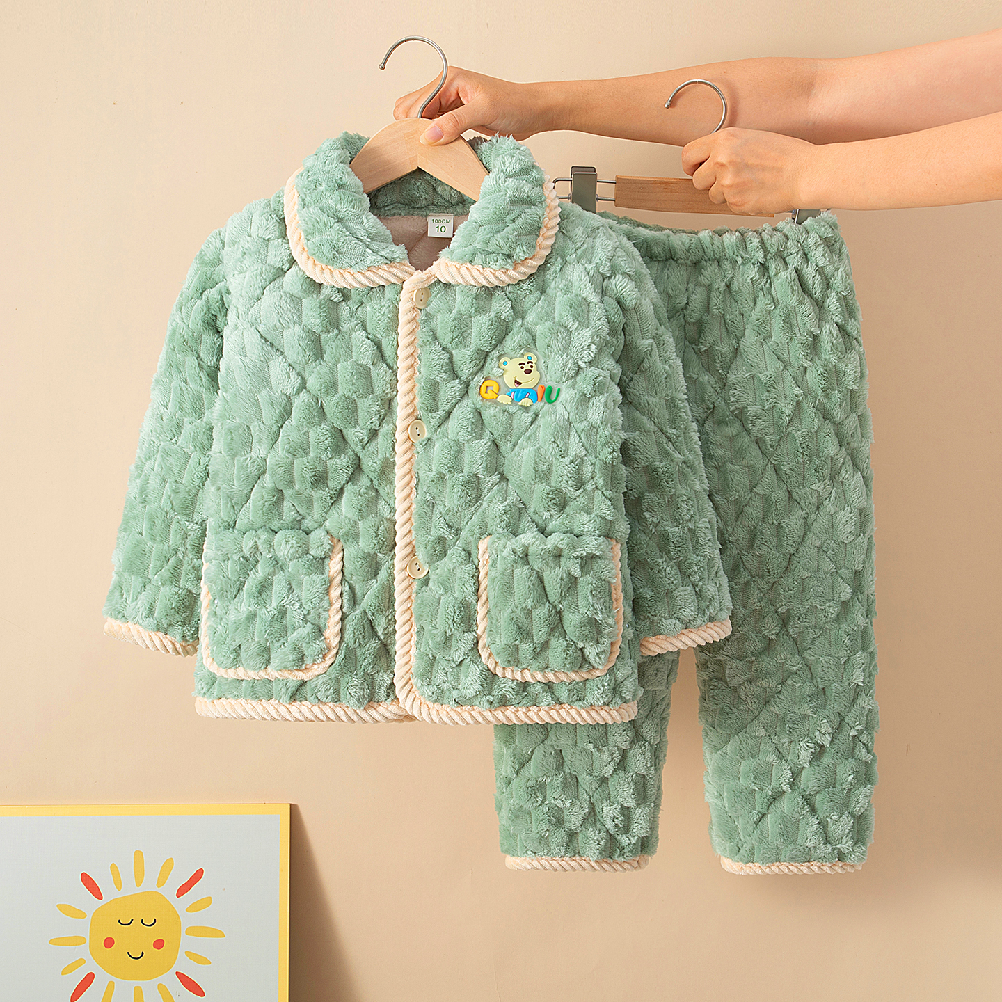 冬季儿童法兰绒睡衣珊瑚加绒