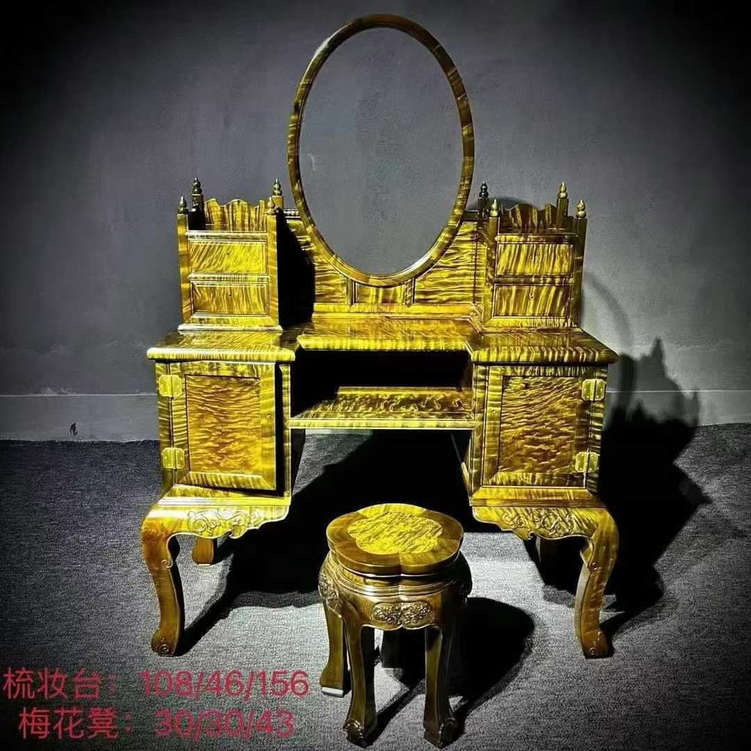 金丝楠阴沉木中式带镜梳妆台