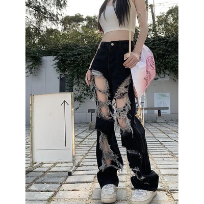 女士高腰直筒破洞牛仔裤不易变形