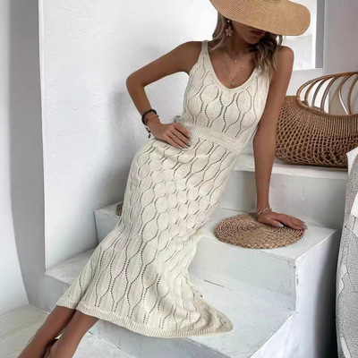 Solid color backless camisole long skirt纯色网眼露背吊带长裙