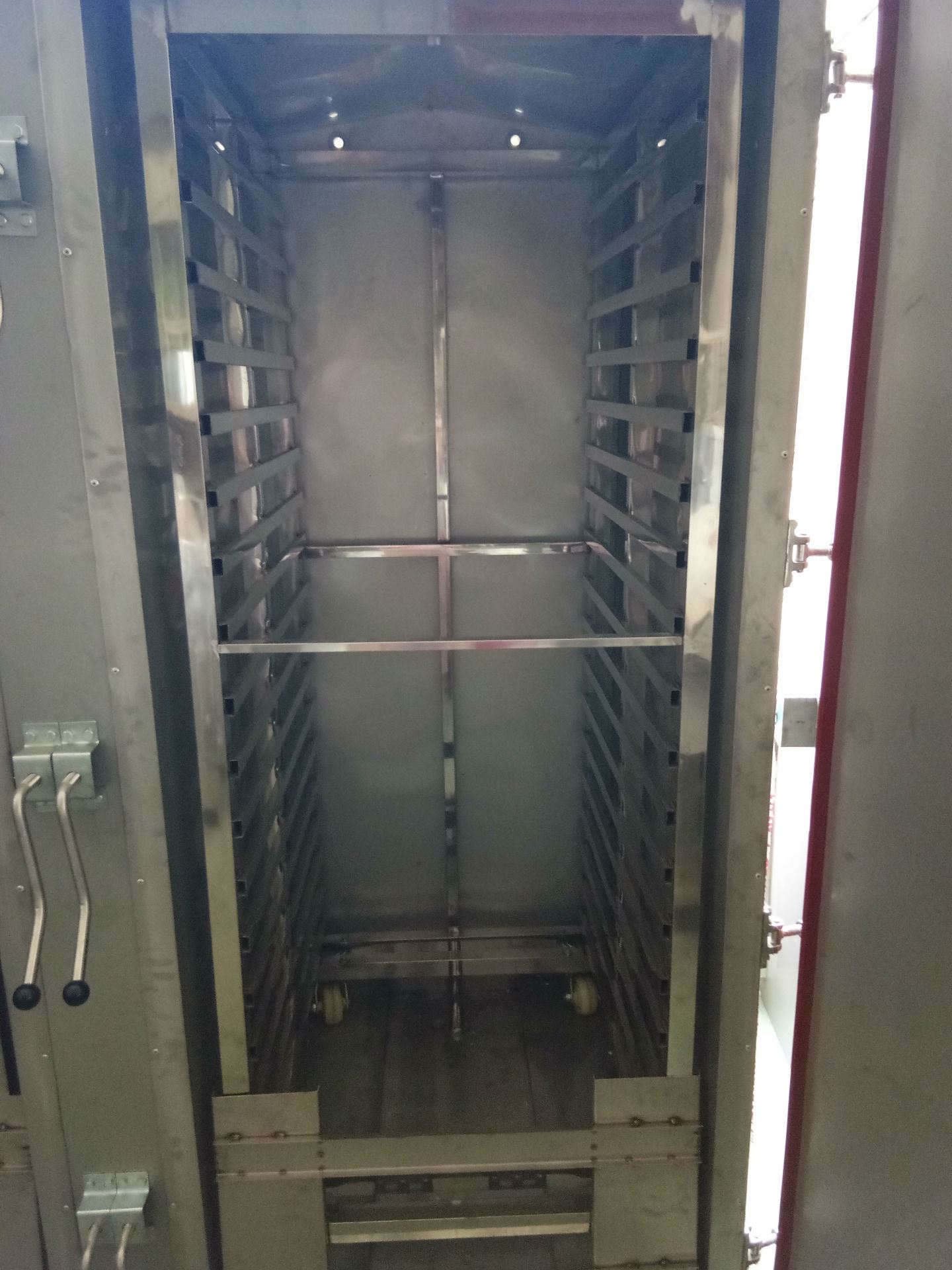 现货单门36盘馒头蒸房 米饭大包子蒸柜 电气两用蒸箱