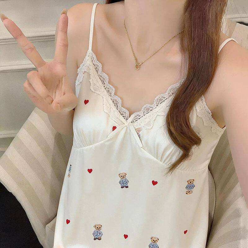 夏季带胸垫吊带冰丝睡裙2026年纯欲风蕾丝卡通小熊少女开衩短裙夏