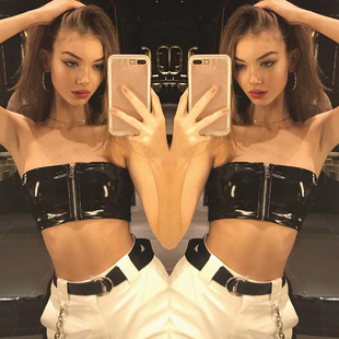 Tight zipper with navel exposed bra jacket拉链露脐抹胸上衣女