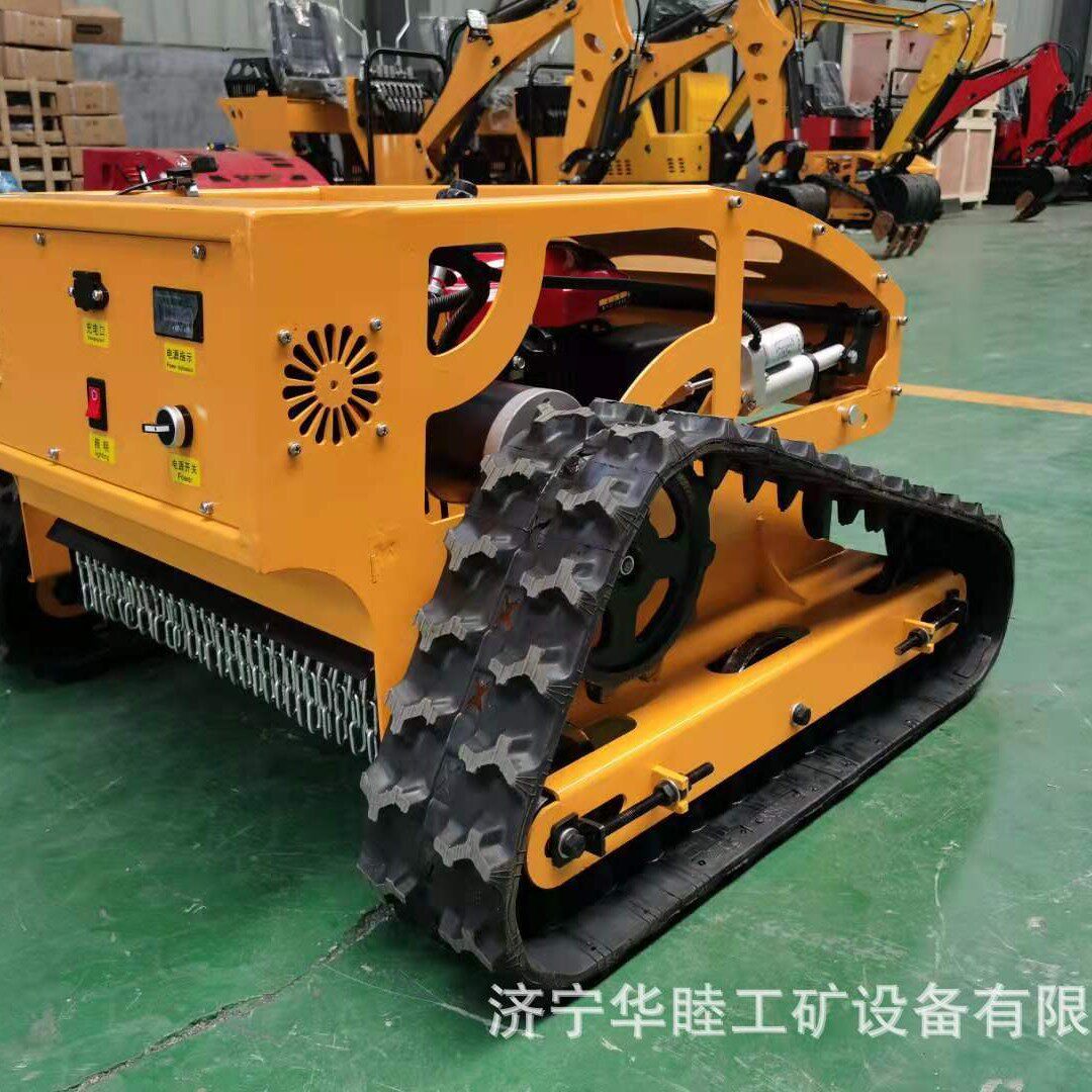 农用遥控割草机 履带式果园堤坝智能剪草机 四冲程履带果园除草机
