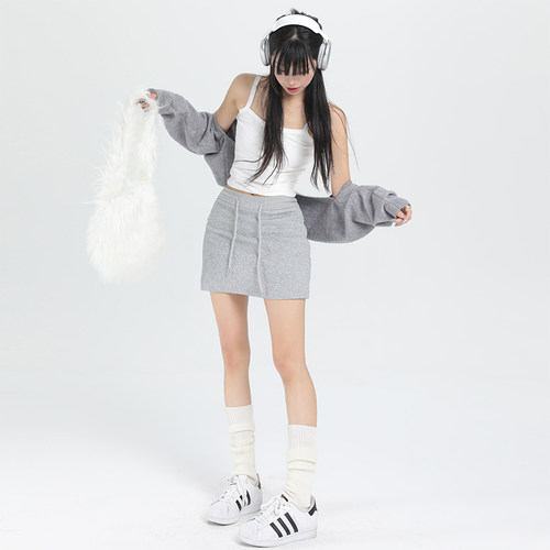 KRO半身包臀裙运动休闲百搭