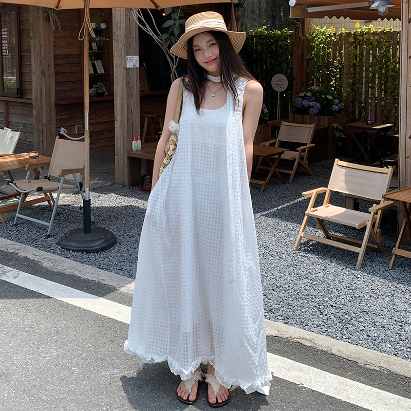 【吴优推荐】KRO宽松搭配飘带设计U型领显瘦长款格子背心连衣裙